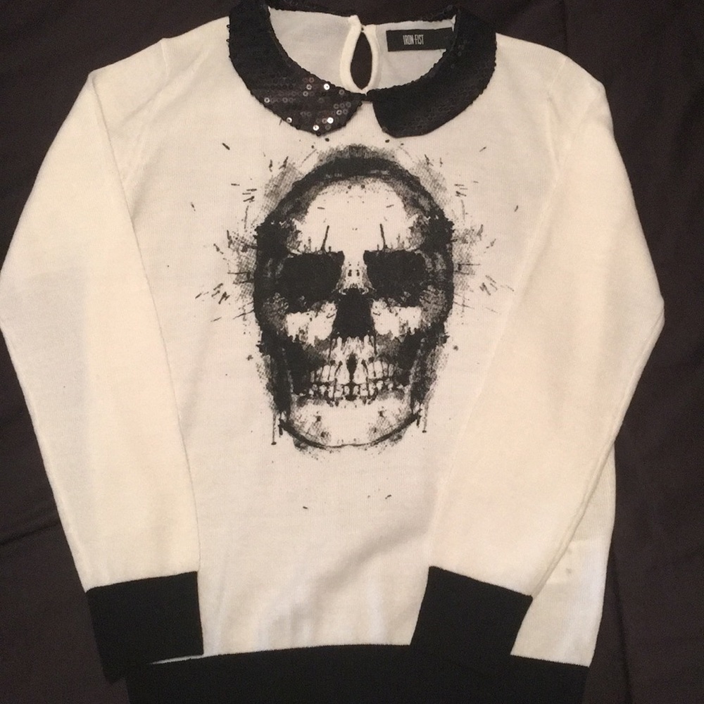 Iron Fist Collared Skull Sweater Size M